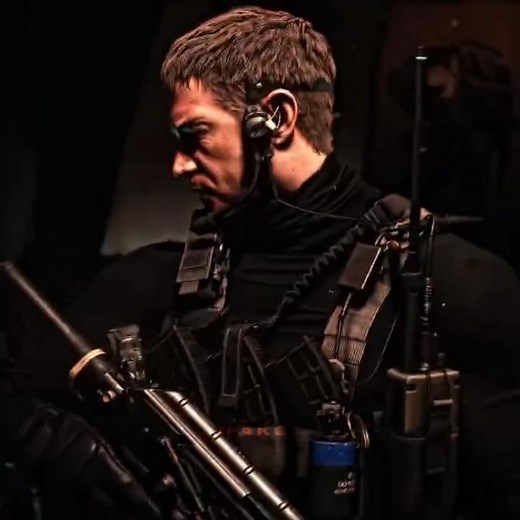 "Chris saves Leon for BLOODLINE😈" Resident Evil Requiem 4K Edit #leonskennedy #chrisredfield