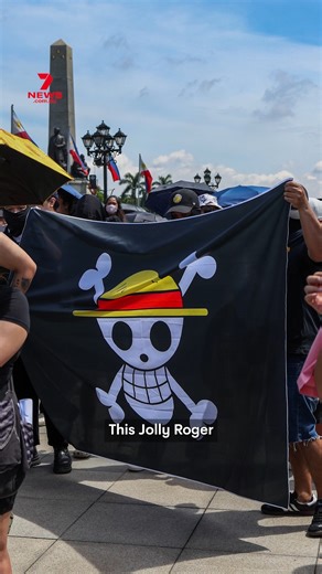 Anti-corruption demonstrators across the globe have been using a common symbol to embody their frustrations. The straw hat pirate flag from popular cartoon One Piece is being flown all over the world, but how did this all start? #strawhatpirates #onepiece #genzprotests #nepal #indonesia | 7NEWS Australia