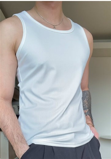 Stylish Muscle Tee Trends for Summer 2023
