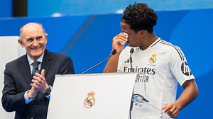 Endrick es presentado como nuevo jugador del Real Madrid: “Desde niño era fan del Real Madrid y ahora voy a jugar aquí, es un sueño”