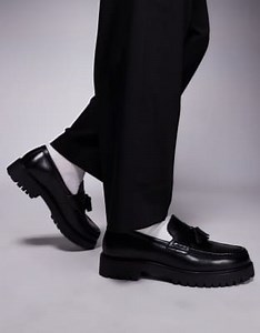 Walk London Sean tassel loafers in black leather | ASOS