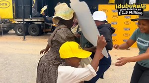 Solo sikhona eMandlangempisi, emakhasimende etfu ayatitapela boE500 kaMoMo neTrolley dash yaE3,000. Sondzela nawe!!!! #IdubukelePromo #Doing4U #Roadshow | MTN Eswatini