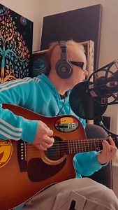 When u can’t think of what to play, so u just play @sublime songs. Here’s a little afternoon rendition of “Mary” | The Movement