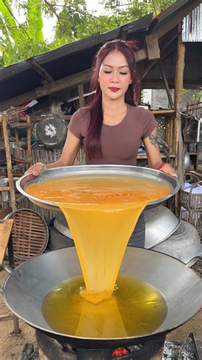 From crispy edges on the egg to soft noodles full of sauce this dish is pure comfort | Good Cook