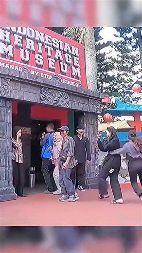 Best Human Statue Scares 💀