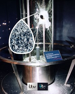 For the first time police officers speak publicly about the operation to prevent the theft of over £350 million worth of diamonds from The Millennium Dome. | ITV