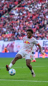Xavi Simons just knew. 👀 | RB Leipzig
