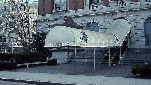 History Of New York's Bonwit Teller Department Stores - ClassicNewYorkHistory.com