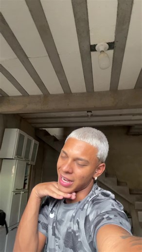 Os vídeos de Fidelis (@fideliis_) com som original - Fidelis