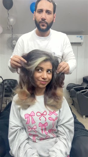 Money piece hair color / front hair colour / ash hair color #youtubeshorts #coolhair