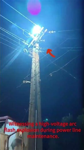 High-voltage arc flash! 😱#shorts #lineman #highvoltage