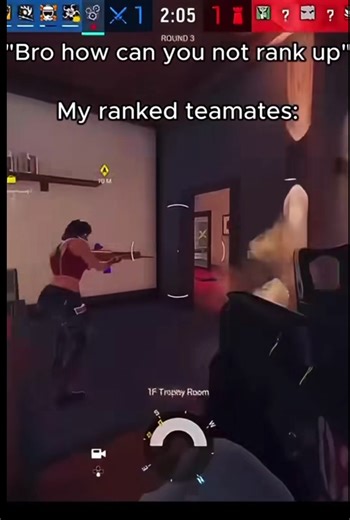 I swear it’s a spectate glitch #r6seige #rainbow6siege #rainbowsixsiegememes #r6