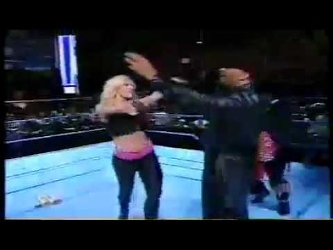 Smackdown - 11/27/03 - Torrie Wilson Thanksgiving Celebration