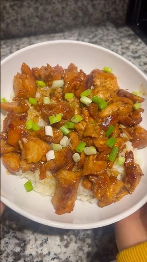 These Sweet and Spicy Chicken Thighs for Dinner are AMAZING #quickrecipes