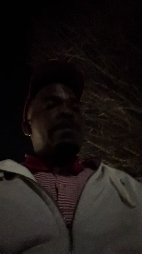 luci (@dickey87)’s videos with How Ya Livin' featuring Nas - AZ