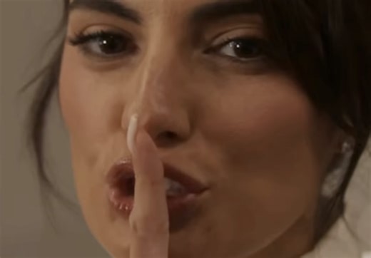 Who's The Woman In The Kinder Bueno Super Bowl Commercial?