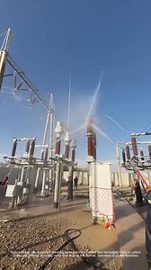 High voltage insulator line cleaning using deionised water | Electronique & Electricité