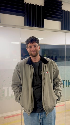 We believe everyone deserves access to hyperfast internet ⚡ The Lightning Fibre's Social Tariff provides symmetric full fibre broadband for a reduced rate, and is available for customers who receive means-tested benefits. To find out more about this package visit our website www.lightningfibre.co.uk/social-tariff Or call 01323 380260 to talk to our team #lightningfibre #socialtariff | Lightning Fibre | Facebook