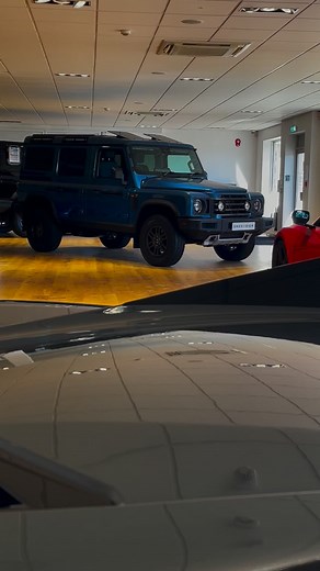 INEOS GRENADIER 3.0T Fieldmaster finished in Beautiful and scarce Shale Blue with 17 inch Grey twin spoke alloy wheels coupled with Bridgestone all terrain tyres Recaro Leather interior with heated seats Glass Safari Windows Side steps Fixed towball Rear access ladder. - 12.3” LCD colour touchscreen - Cruise control - ECO start/stop - Rear park assist To find out more about the INEOS please contact Jack or Steve at Grange INEOS Midlands #INEOS #GRENADIER #BUILTFORMORE #Midlands #Edinburgh #Offro