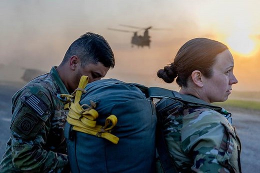 Some Army Paratroopers Receive Pay Raise -- Funded by Cuts to Training Jumps