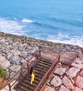 Beautiful Elmina, Ghana 🇬🇭 Lemon Beach Resort ☑️ . . . . #capecoastoguaa #visitcapecoast #visitelmina #ghana #africa . . VIDEO CREDIT : @CyrusWiredu on insta | Cape Coast Oguaa