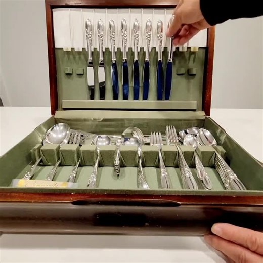 Vintage Community Silverplate Flatware Set “white Orchid” 1953 Pattern – 58 Pcs W/ Wooden Chest – Elegant Floral Design No.ds057 - Etsy