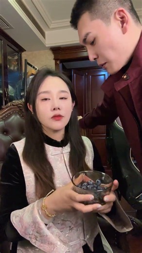 真男人，蓝莓都吃进口的 A real man eats imported blueberries #drama #愛情紀錄#演繹