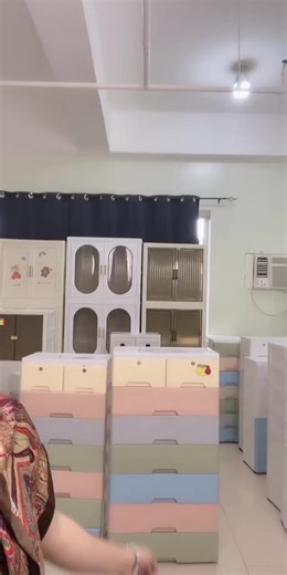 Transparent Shoe Boxes for Organized Storage