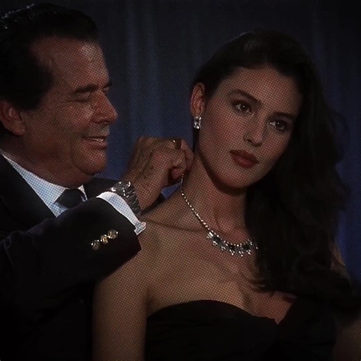 Stargirls> #stargirl #theweeknd #lanadelrey #brookesheilds #meganfox #margotrobbie #turkansoray #monicabelluci #alanachampion #jessicalaba #helterskelter #lookaway #pamelaanderson #edit