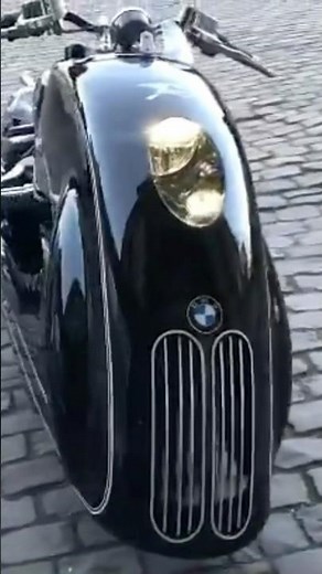 BEAUTIFUL BMW R18 By Kingston Customs