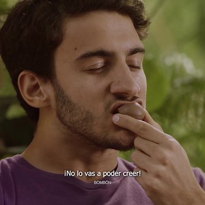 La primera vez que pruebes el nuevo bombón cubierto con el delicioso chocolate Milka y relleno con toda la diversión y cremosidad de Oreo, no va a ser la única. #ImposibleNoProbarlo 🍫🤤 | Milka