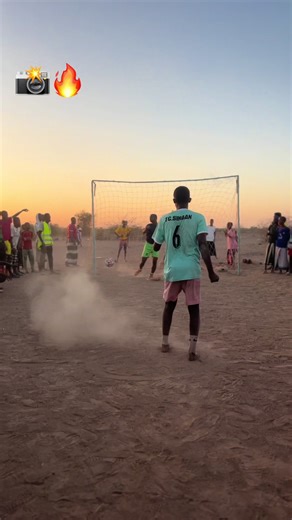 Sinaan Oo quality final usoo gudubtay ✌️🔥@Hiiraan sports ⚽️📸 @JAAYGA GOOS GOOS⚡️🎥📷 @☠️bur cadka👁️‍🗨️ xafada💥 @⚡️FaTaXoW🔟🔥