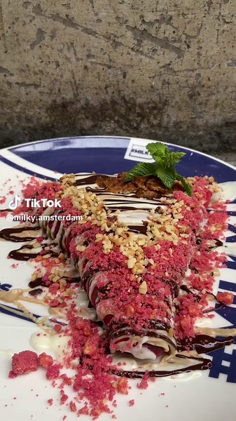 Delicious Homemade Crêpes with Nutella and Bananas