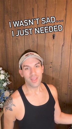 6.4K views · 75 reactions | I just needed to think of FALL! Fall time is the BEST time in my mind! 李 Today, this tutorial dropped to members of Cody’s Creative Community! There are so many perks to becoming a member! Comment FALL in the comments to learn more about to to receive all the exclusive member perks and content! #Falldecor #falllover #Halloween #homedecor #code orange | How I See It Blog, LLC | Facebook