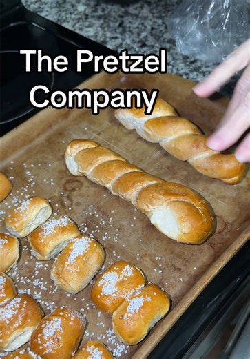 Discover Fort Wayne's Best Pretzels