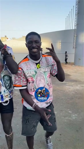 Vidéos de THIEDO BOU MAK BII 🇸🇳 (@thiedo.bou.mak.bi8) avec son original - THIEDO BOU MAK BII 🇸🇳