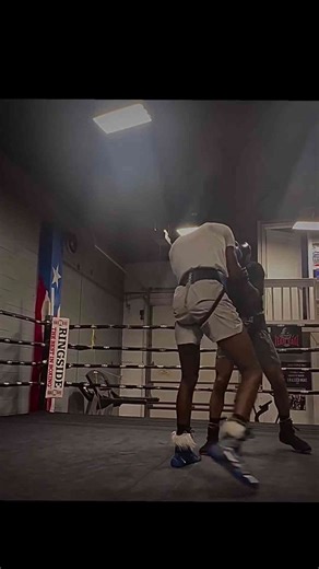 Exclusive clip | Quadir Albright vs Elijah Vines sparring putting in dog work in the gym