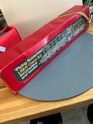Hornby R322 Class A3 LNER Flying Scotsman 4472 Locomotive & Tender in box | eBay