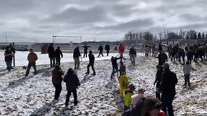Happening now: Protesters outside GraceLife church are tearing down the metal fences installed by AHS earlier this week. Credit: CITYNEWS/Laura Krause READ MORE: https://edmonton.citynews.ca/2021/04/11/hundreds-gather-to-denounce-closure-of-gracelife-church/ | CityNews Edmonton