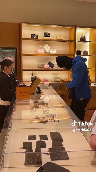 Reacting to Punchmade Dev at the Mall