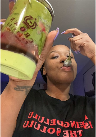 #crownpastries Dubaï Strawberry chocolate cup #toronto