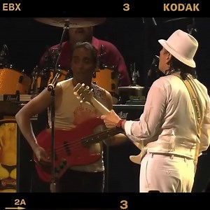 Santana " Samba Pa Ti" (Montreux 2011) | Top Hat Crew's "Live Music Archives"