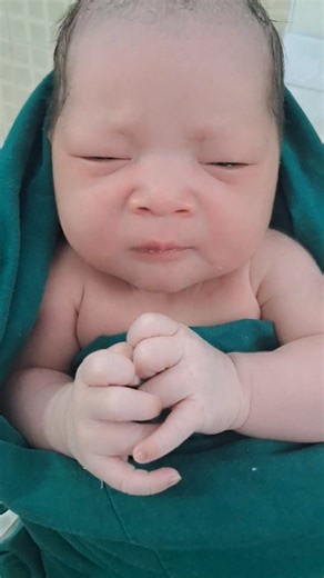#LITTLE CUTE BABY ANGEL #tirnding ##babypictures #cute | Newborn Baby