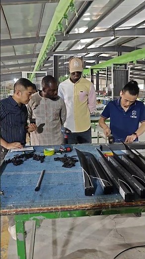 Learn to make window screens and door screens, cooperate with profile accessories and mesh