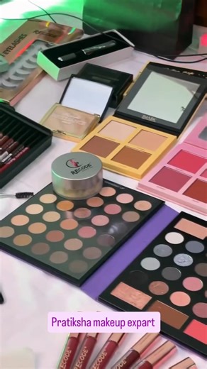 pratiksha makeup expart booking start risod washim 9970956969#shrot#video#parlour#viral#makeup###2##