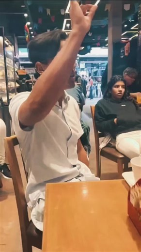 Prof.LucasTorres no TikTok