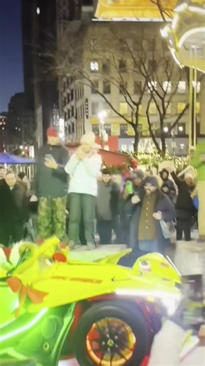 renejohnson556 (@renejohnson556)’s videos with Snap Yo Fingers - Lil Jon