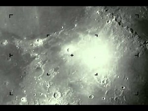 Meteorite hits the moon (caught on camera !)