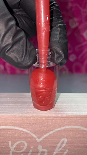 ✨ Merry Mint is out now! 💚 Our limited-edition holiday gloss scrub duo is here to bring the sparkle and shine you’ve been waiting for. Shop now at LipGlossDripLLC.com before it’s gone! 🎄💋 #MerryMint #HolidayDrop #LipGlossDripLLC #ChristmasCollection #GlossGoals #SmallBusinessLove | Lipglossdrip LLC