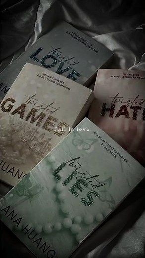 Can’t stop falling for these Ana Huang series 🤎 #romancebooks #booktube #booktok #anahuang